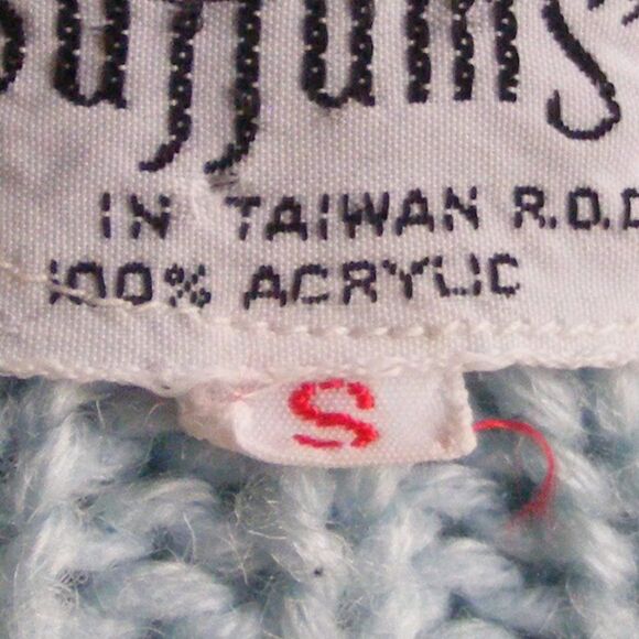 Vintage Cardigan Sweater, S, Light Blue, Big buttons, Acrylic, BUFFUMS - Picture 10 of 10